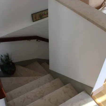 Casa Da Avo Lidia شقة لورينها